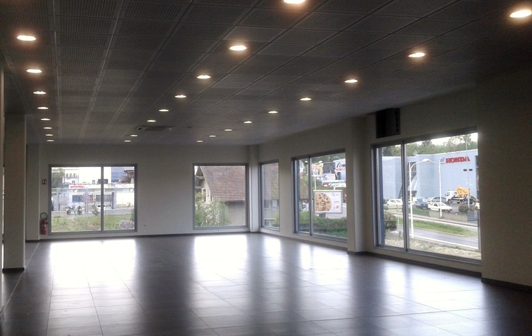 Installation électrique présentée par EGEI — Électricité tertiaire pour vos bâtiments
